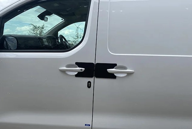 External Handle Shield Steel Black Expert   Jumpy   Proace16   Vivaro19   Scudo22