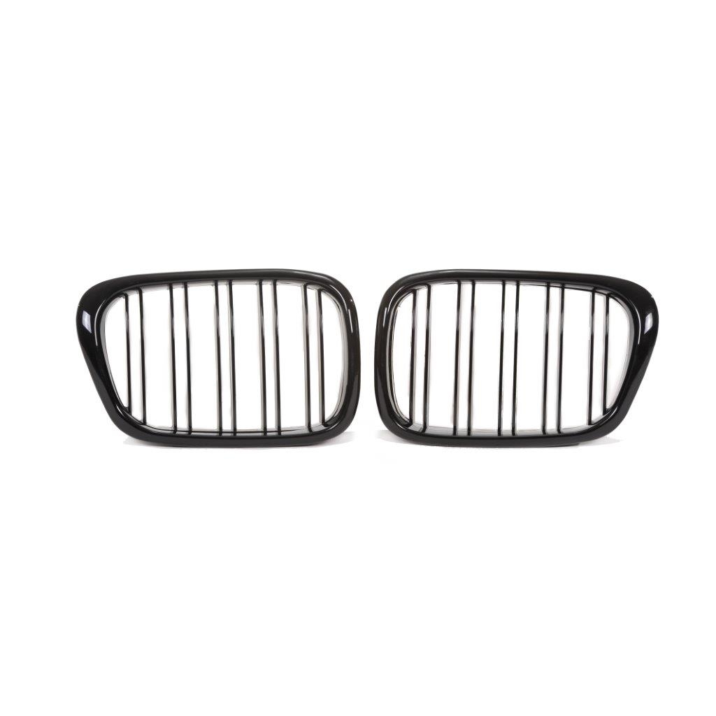 Jom Frontgrill Med Dobbelt Ribbe   Blank Sort Til Bmw Serie   E39 årgang 1995-2003